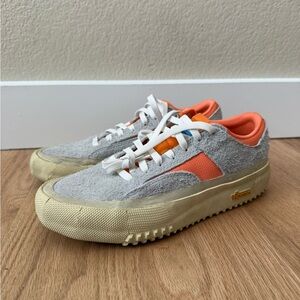 Brandblack Bravo Dirty Shoe Sneakers Women’s 8.5